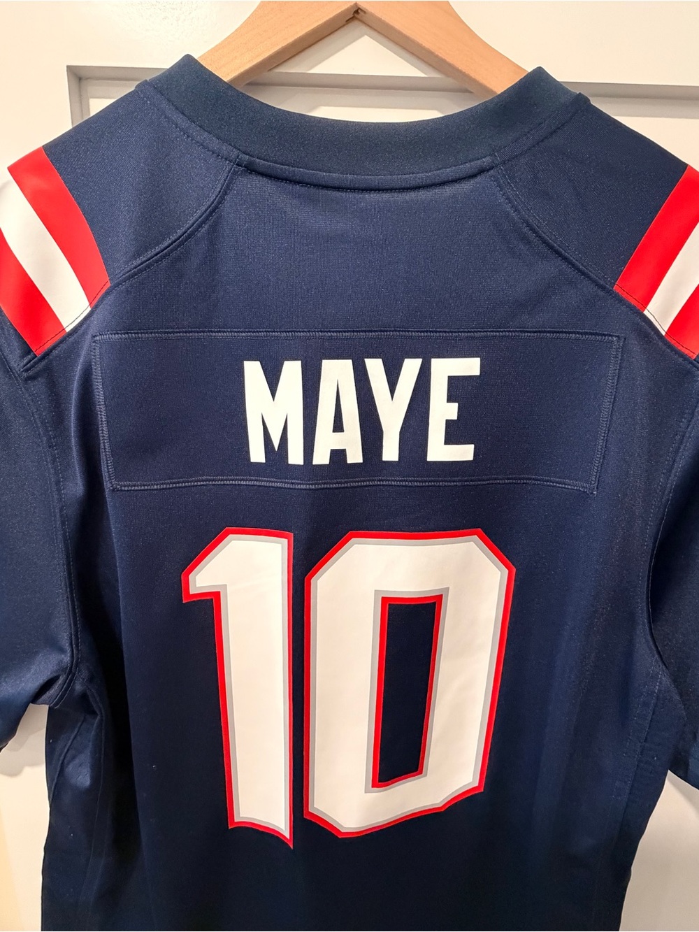 Mens Nike Patriots Football Jersey - Maye #10